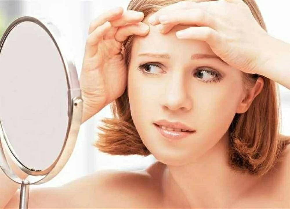 هتختفى بدون آثر.. أفضل طريقة لعلاج العلامات والتصبغات مكان الحبوب