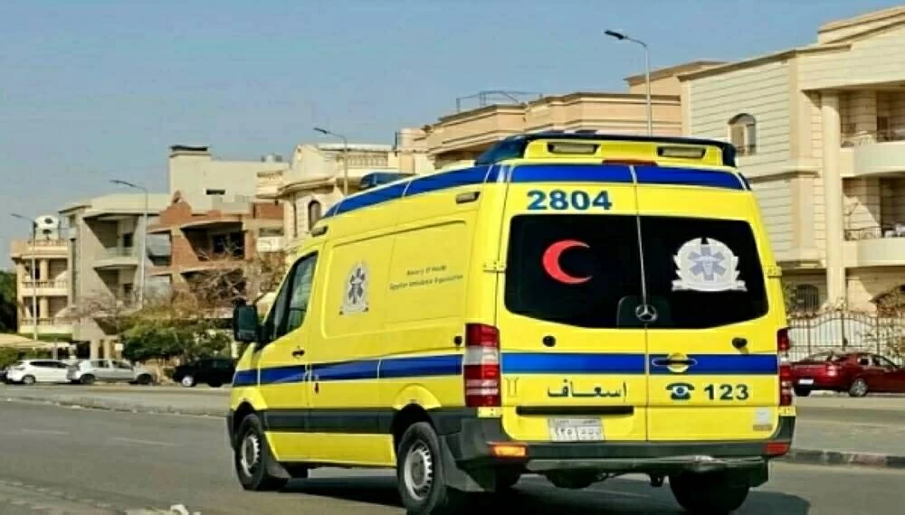 مصرع عجوز دهسًا بالإسكندرية.. والجيران: «كانت نازله تشترى دواء لزوجها المريض»